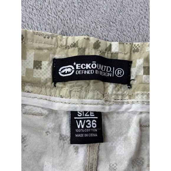 Ecko Unltd Camouflage Cargo Shorts W36 Mens Casual Wear - Picture 3 of 11